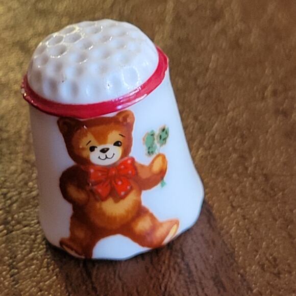 Vintage Reutter Stamped Germany Thimble Porcelain Teddy Bear - Picture 6 of 11
